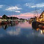 Strandhaus/Strandweg