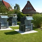 Strandhaus/strandweg Apartment Rostock